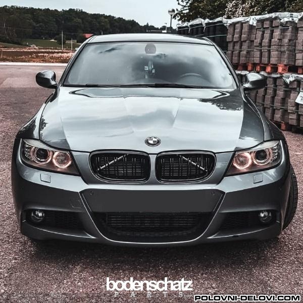 BMW  120  Kompletan Auto U Delovima