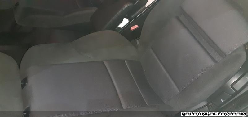 BMW  3 2.0d Enterijer