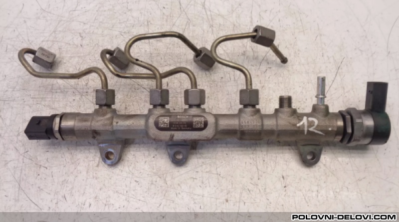 BMW  3 B47 Rail Rejl  Motor I Delovi Motora