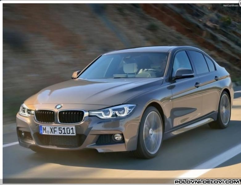 BMW  3 D Kompletan Auto U Delovima