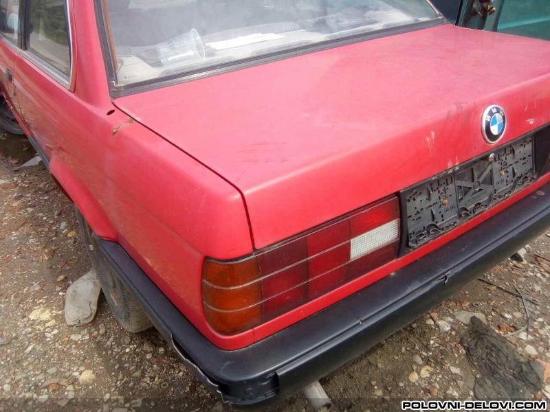 BMW  3  Kompletan Auto U Delovima