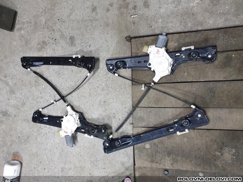 BMW  3 Podizaci Stakla  Stakla