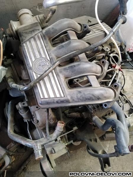 BMW  318 E36 Delovi  Kompletan Auto U Delovima