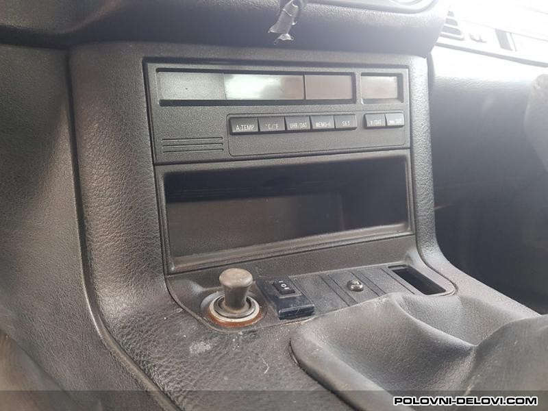 BMW  318 I E36  A47  Kompletan Auto U Delovima