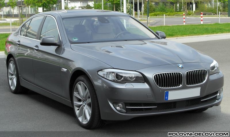 BMW  320 D Kompletan Auto U Delovima