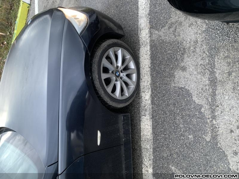 BMW  320 Desno Krilo Karoserija