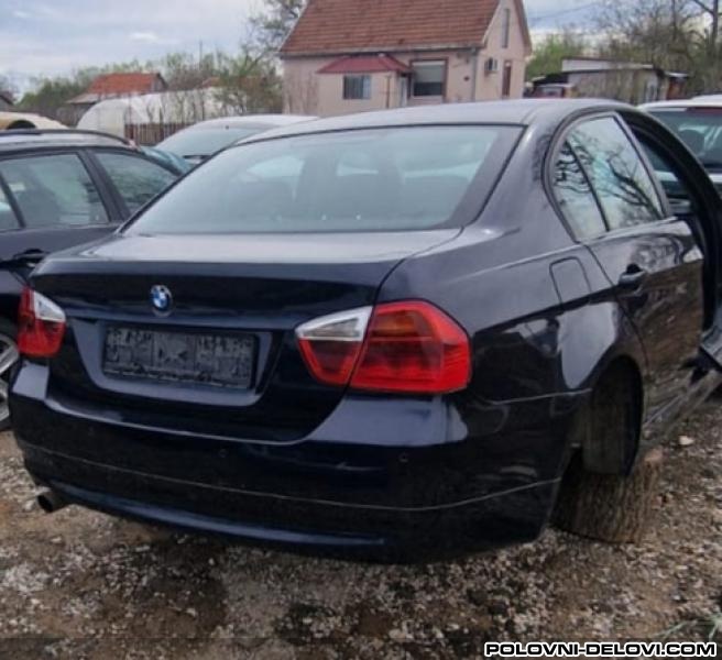 BMW  320  Karoserija