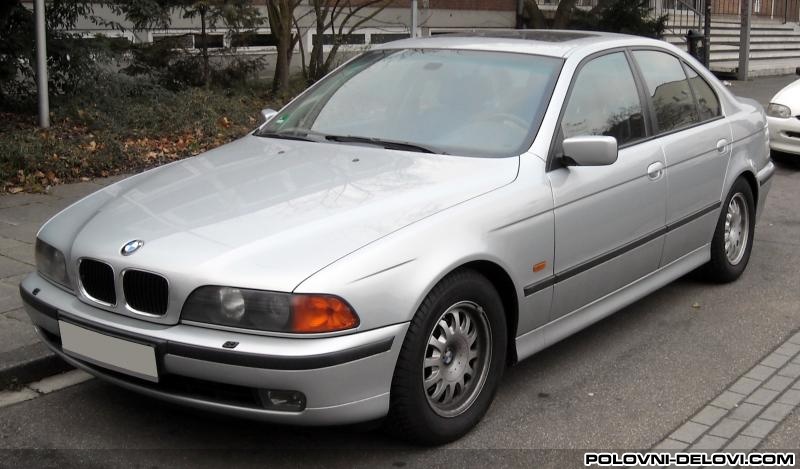 BMW  5 E39 Audio
