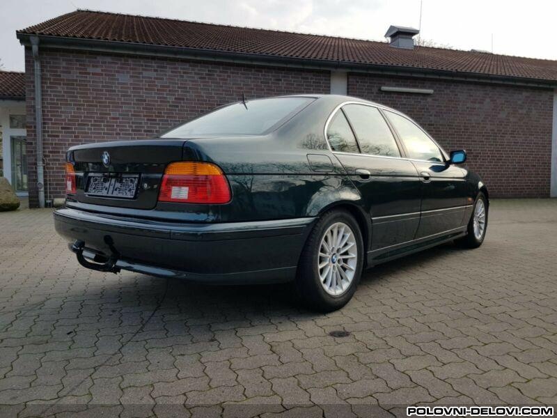 BMW  5 E39 Karoserija