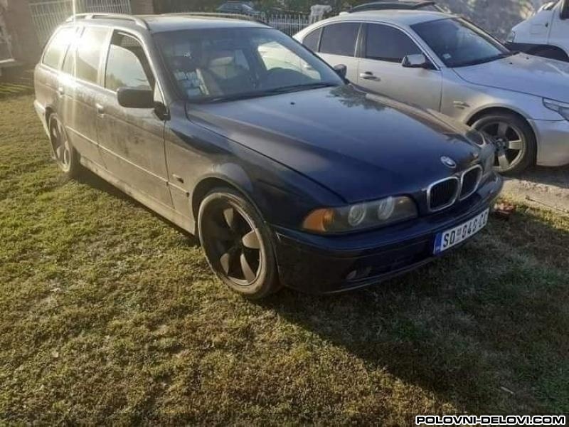 BMW  5 E39 Kompletan Auto U Delovima