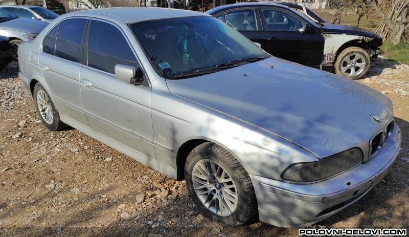 BMW  5 E39 Kompletan Auto U Delovima