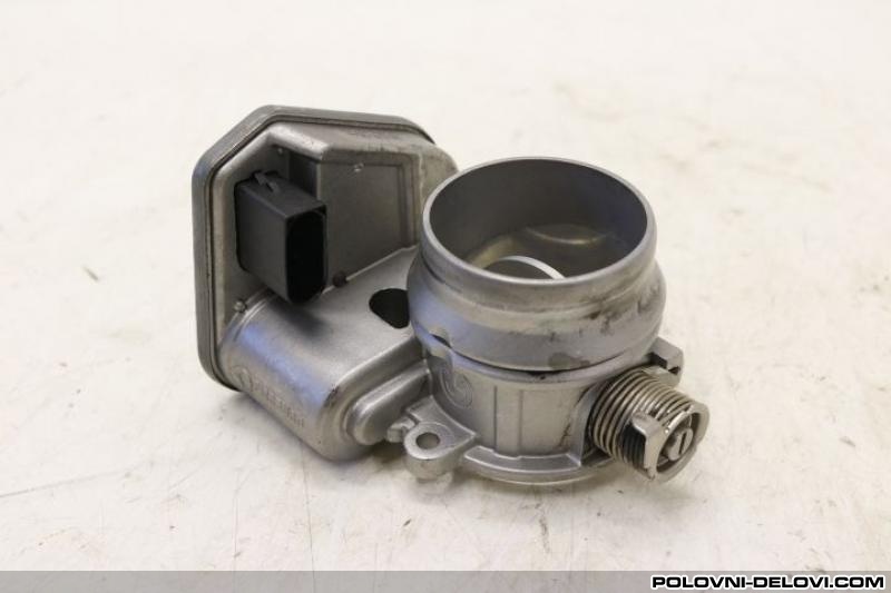 BMW  5 Klapna Gasa Motor I Delovi Motora