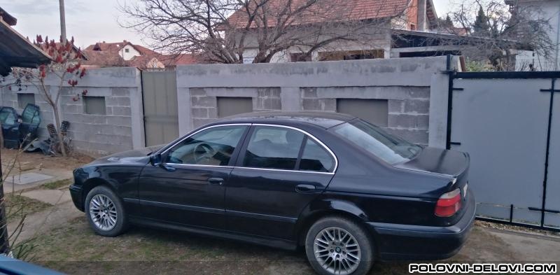 BMW  520 E39 Del8vi Karoserija