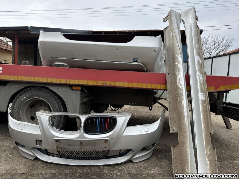 BMW  520  Kompletan Auto U Delovima