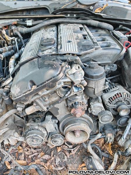 BMW  525 E 60 M54 Kompletan Auto U Delovima
