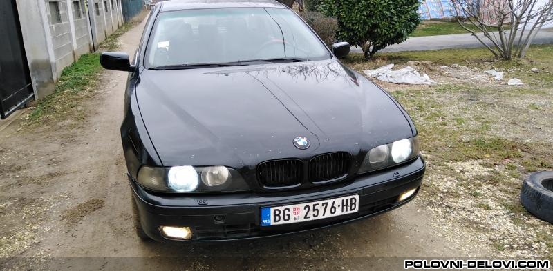 BMW  525 E39 Delovi  Svetla I Signalizacija