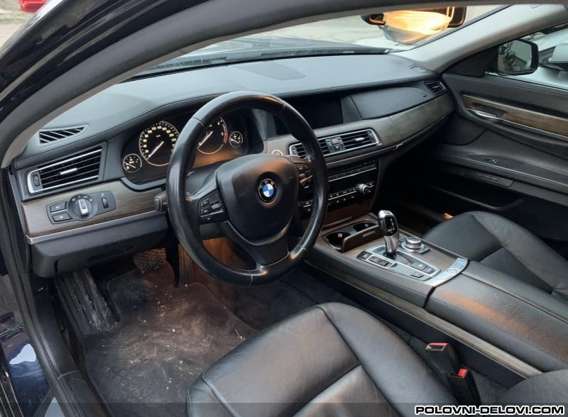 BMW  7 F01 F02 Enterijer