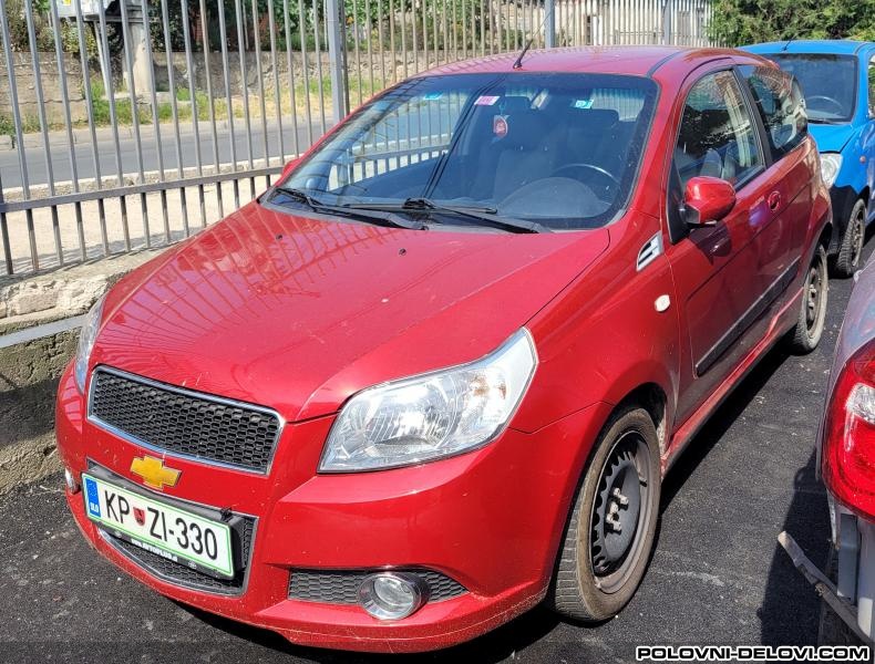 Chevrolet  Aveo 1.2 16V Karoserija