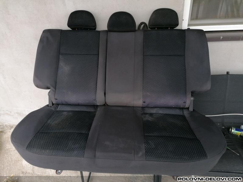 Chevrolet  Aveo 1.2b Enterijer