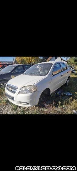 Chevrolet  Aveo 1.2b Kompletan Auto U Delovima