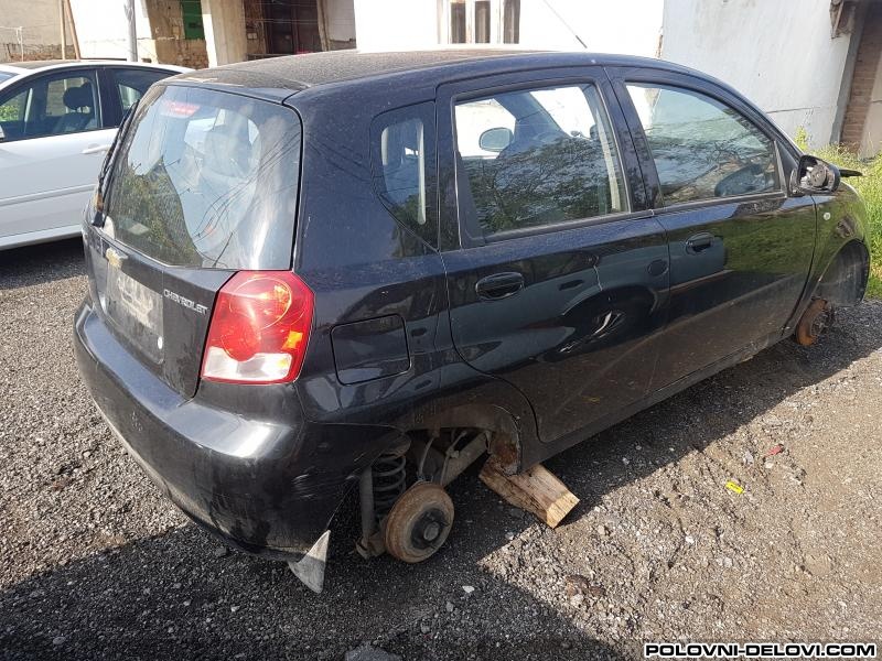 Chevrolet  Aveo 1.2b Kompletan Auto U Delovima