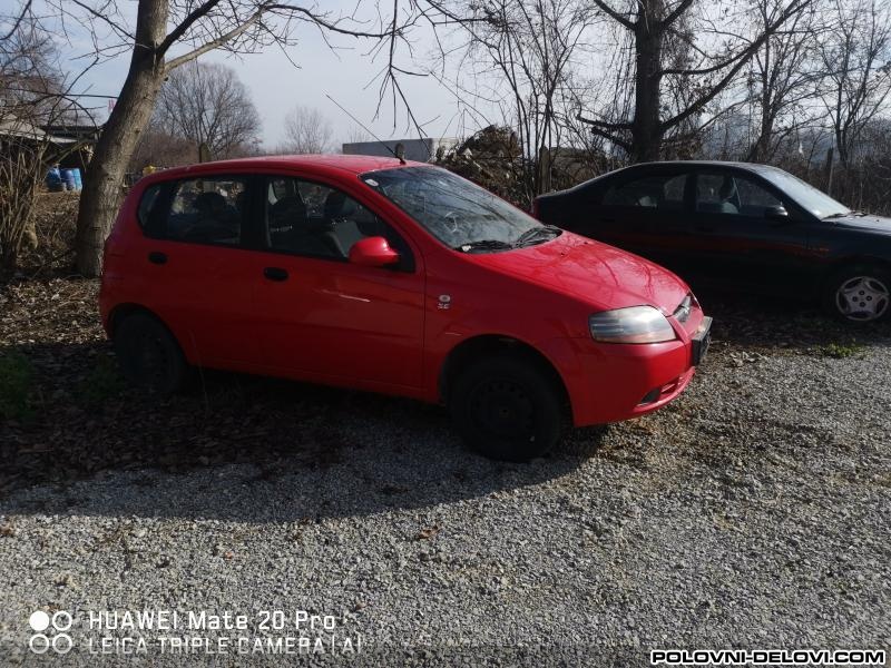 Chevrolet  Aveo 1.2b Kompletan Auto U Delovima
