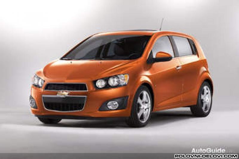 Chevrolet  Aveo 2012- Karoserija