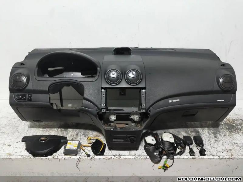 Chevrolet  Aveo Instrument Tabla Enterijer