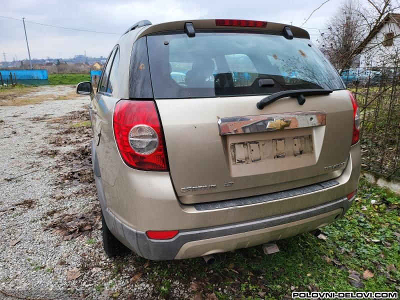 Chevrolet  Captiva 2.0d Kompletan Auto U Delovima
