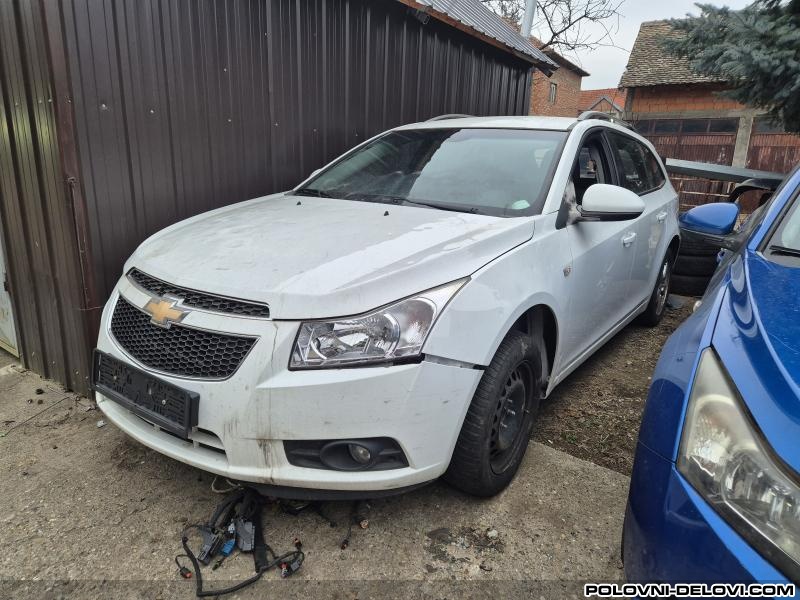 Chevrolet  Cruze 1.6 1.8 Benz 2.0 Diz Kompletan Auto U Delovima