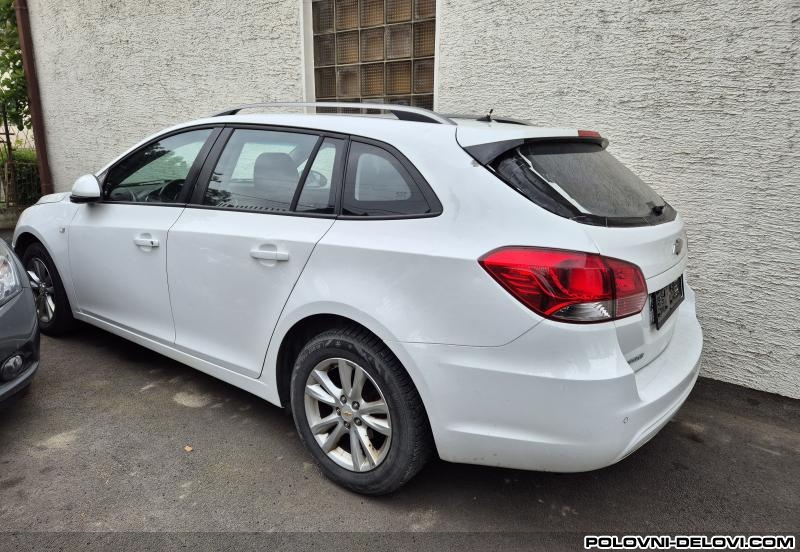 Chevrolet  Cruze 1.6 1.8 Motor I Delovi Motora