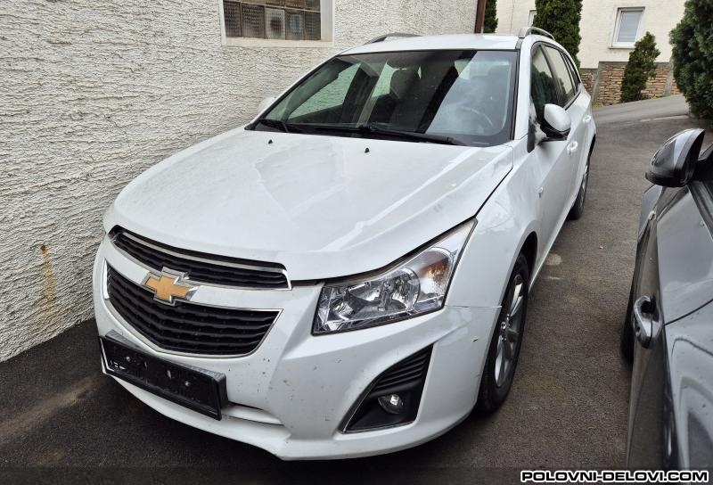 Chevrolet  Cruze 1.6 1.8 Stakla