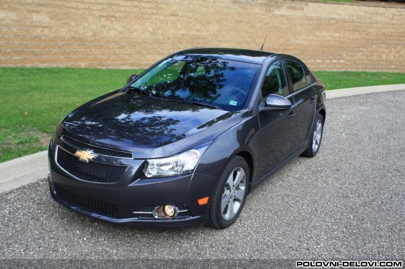 Chevrolet  Cruze  Kompletan Auto U Delovima