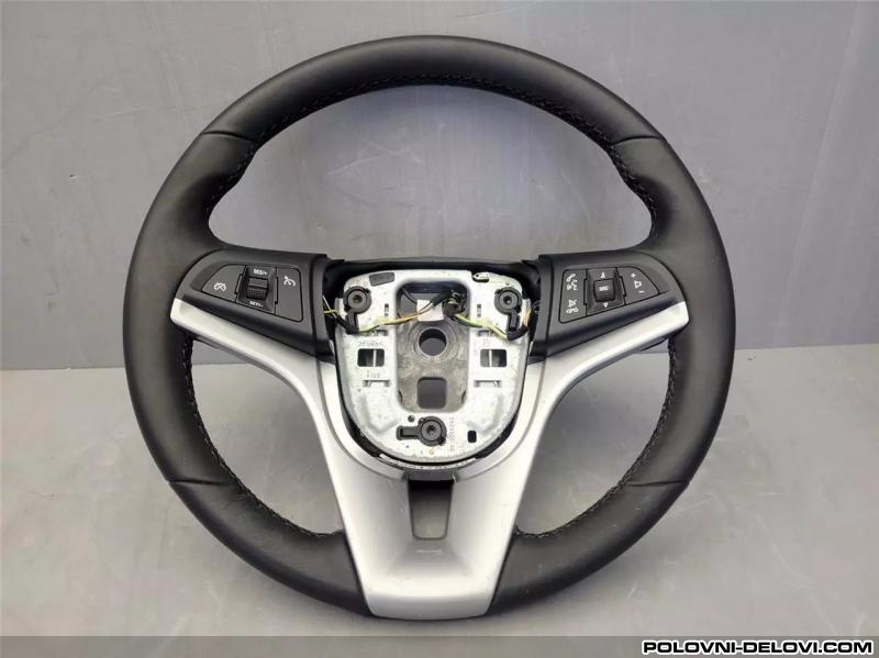 Chevrolet  Cruze Volan Enterijer