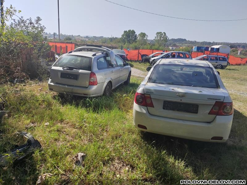 Chevrolet  Lacetti 2.0d Kompletan Auto U Delovima