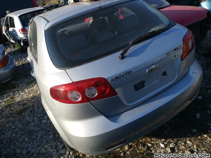 Chevrolet  Lacetti Benzin  Kompletan Auto U Delovima