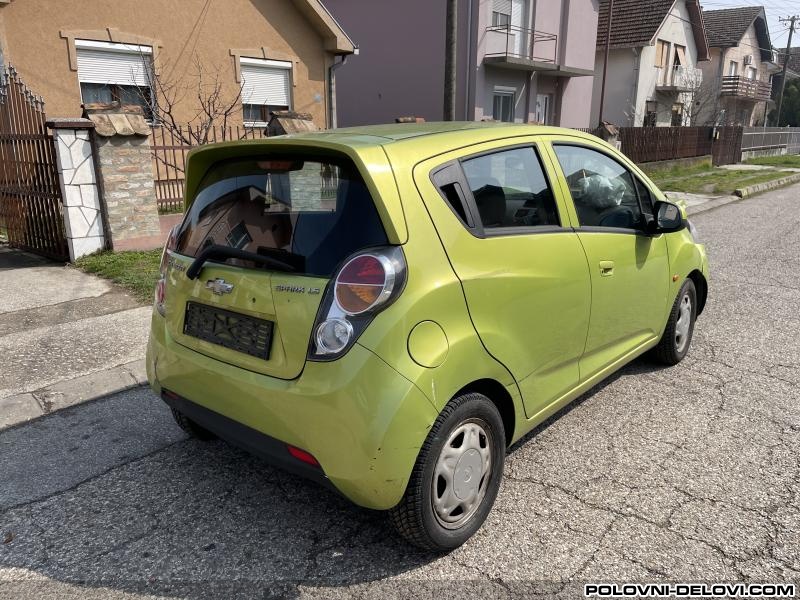 Chevrolet  Spark 1.0 Kompletan Auto U Delovima