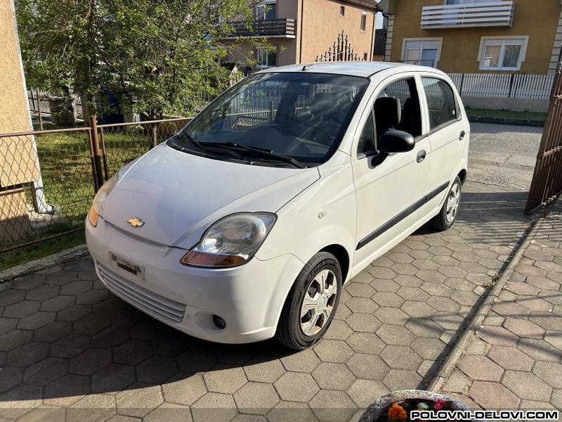 Chevrolet  Spark 1.0 Kompletan Auto U Delovima