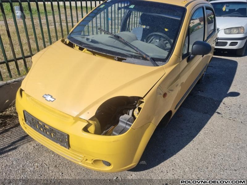 Chevrolet  Spark 800 Kompletan Auto U Delovima