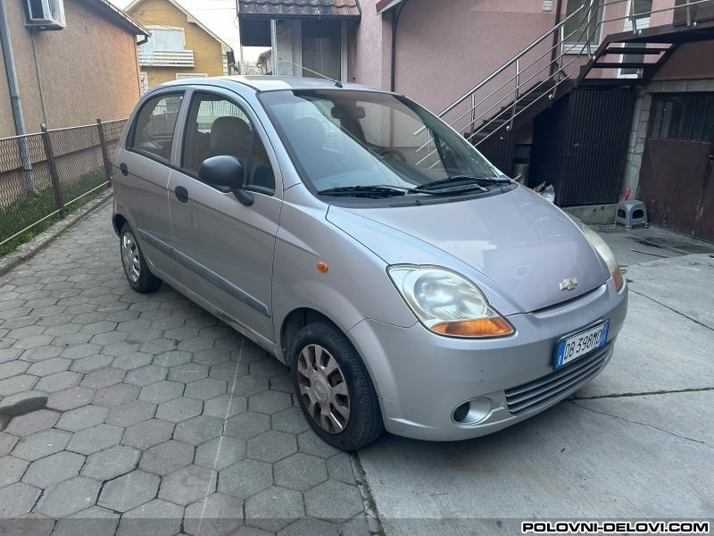 Chevrolet  Spark 800 Kompletan Auto U Delovima