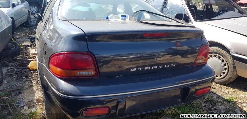 Chrysler  Stratus  Kompletan Auto U Delovima