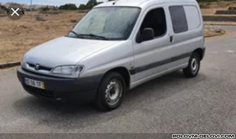 Citroen  Berlingo 2.0hdi Kompletan Auto U Delovima
