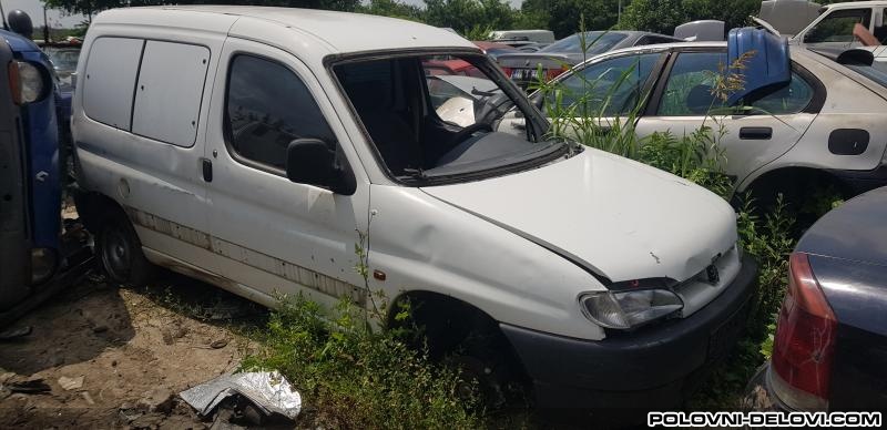 Citroen  Berlingo  Kompletan Auto U Delovima