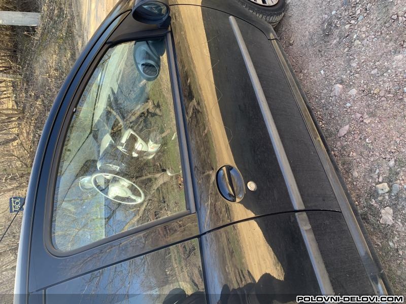 Citroen  C1 Prednja Desna Vrata Karoserija
