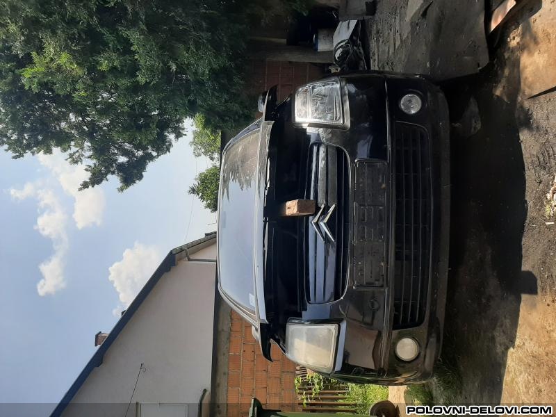 Citroen  C2 1.4 Kompletan Auto U Delovima