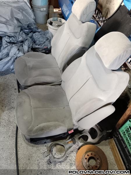 Citroen  C3  Enterijer