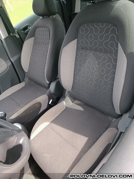 Citroen  C3 Picasso  Enterijer