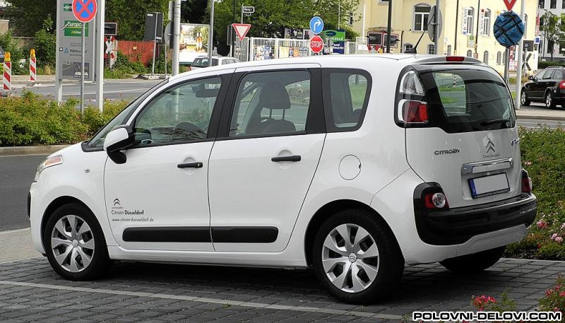 Citroen  C3 Picasso  Kompletan Auto U Delovima