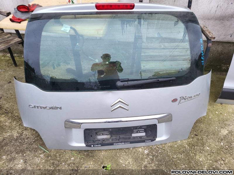 Citroen  C3 Picasso  Kompletan Auto U Delovima
