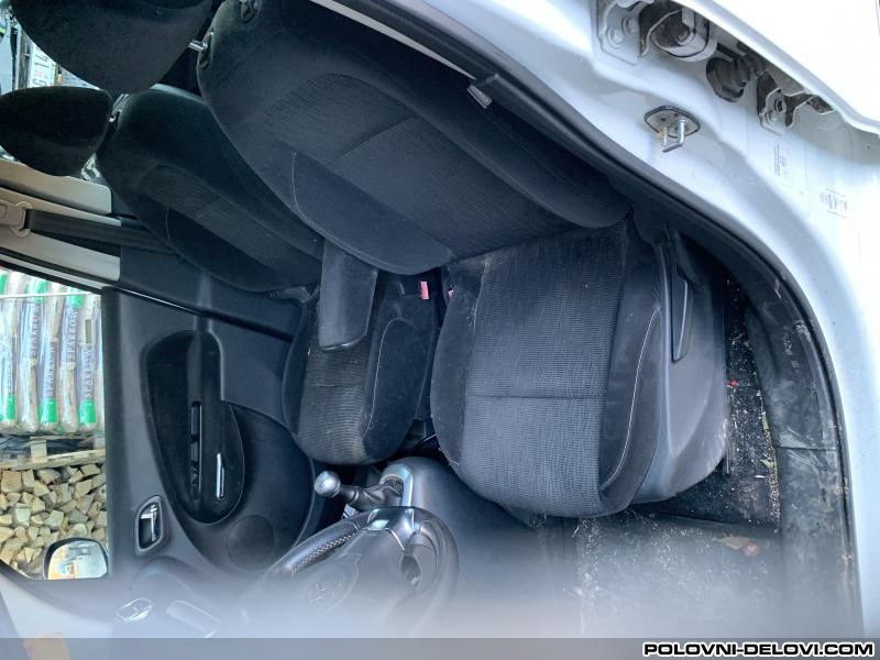 Citroen  C3 Picasso Sedista Enterijer